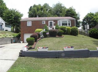 121 Neilson Dr, Clairton, PA