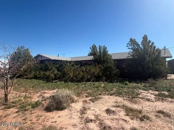 353 W Mchood Road, Winslow, AZ 86047