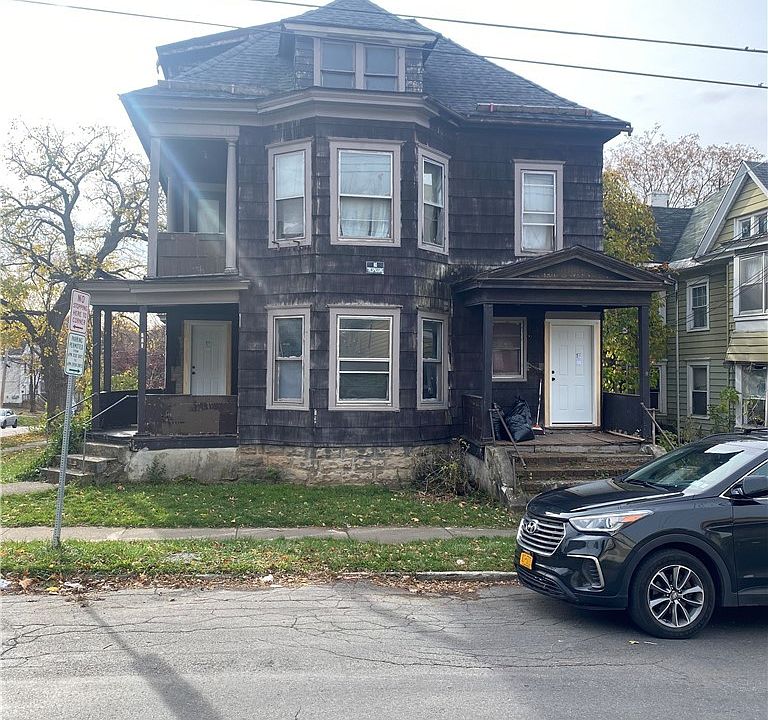 1st image of 301 S Alvord St