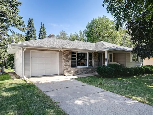 1312 Smith Ave S, West Saint Paul, MN 55118