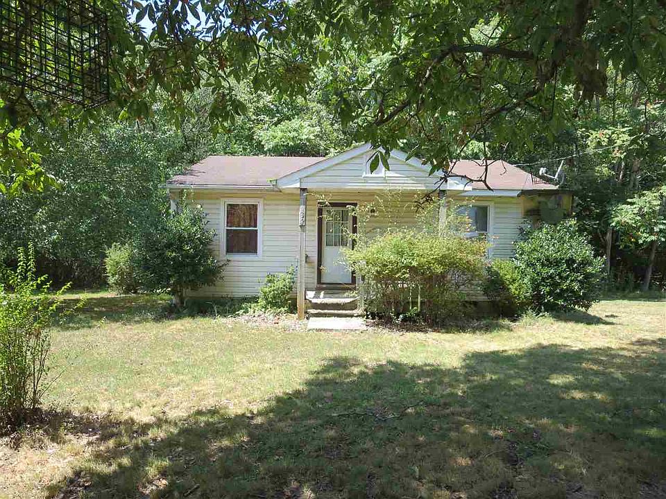 1st image of 1032 Family Circle Ln