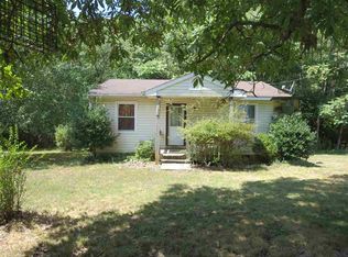 1032 Family Circle Ln, Moneta, VA 24121