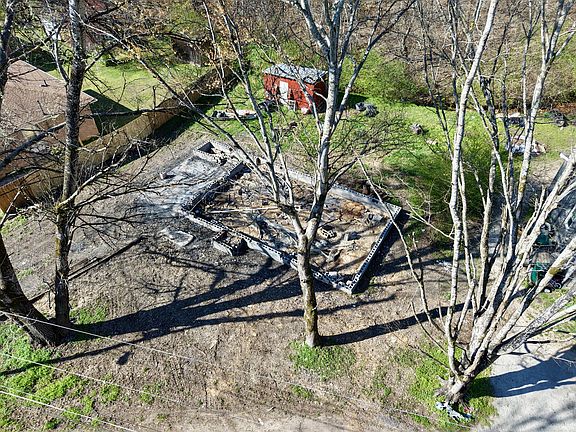 5th image of 400 W Richland Ave