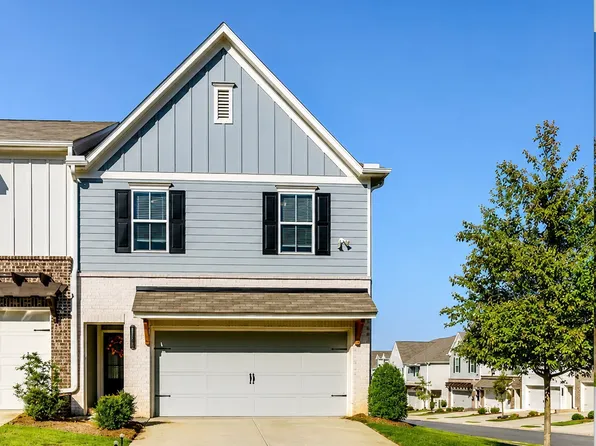 2936 Edgemont Ln, Marietta, GA 30008