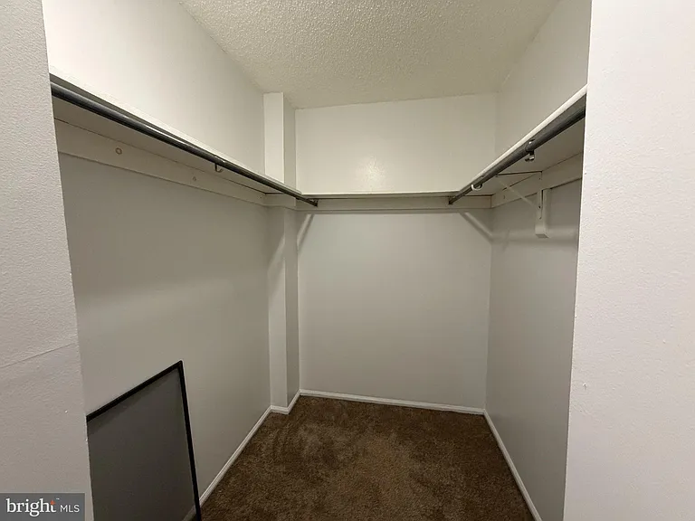 8 Joyner Ct — Photo 19