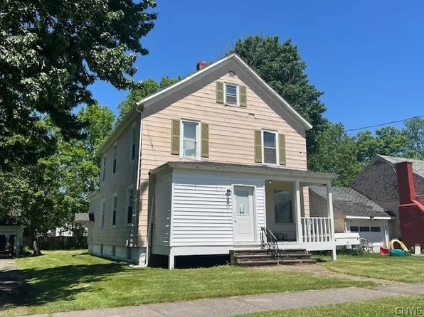 346 Leonard St, Oneida, NY 13421