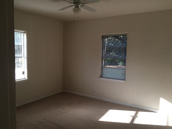 Back bedroom