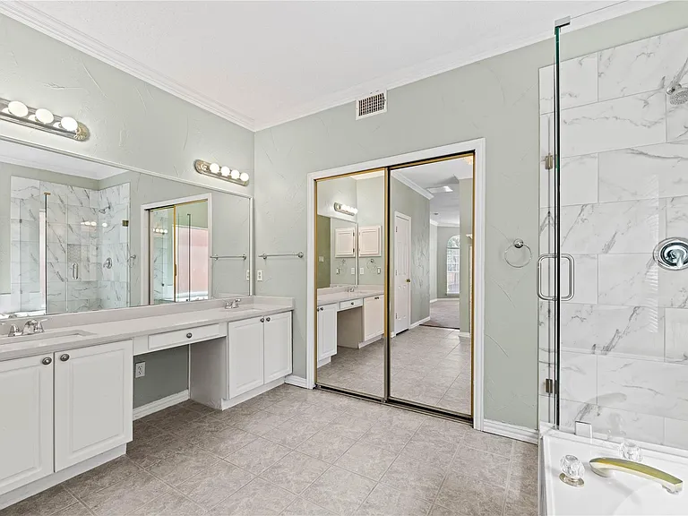 2324 Dyers Oak Dr — Photo 30