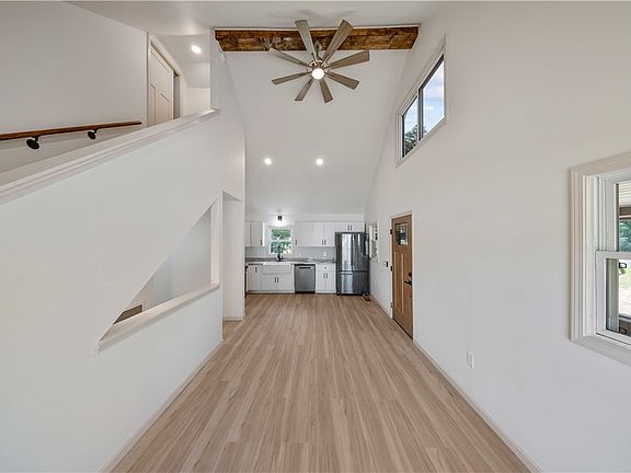 4th image of 1203 Andersonville Rd