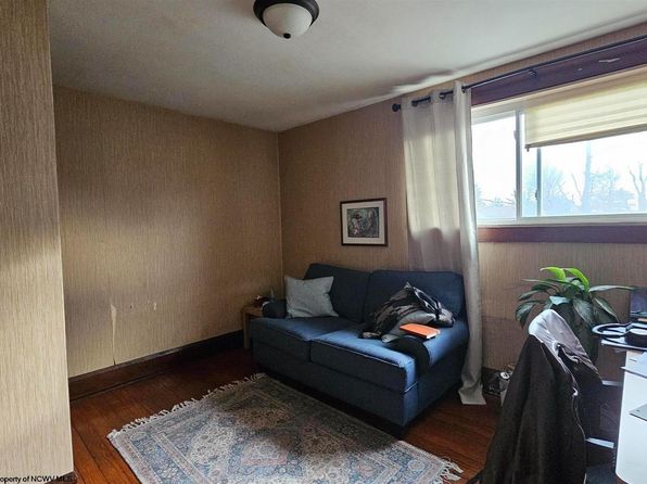 229 Cornell Ave, Morgantown, WV 26505