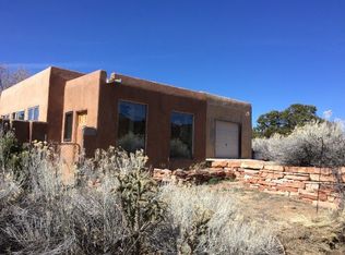 20 Ute Cir, Santa Fe, NM 87505