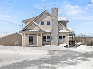 999 Hilltop Rd, Cumberland, NS B0M 1G0