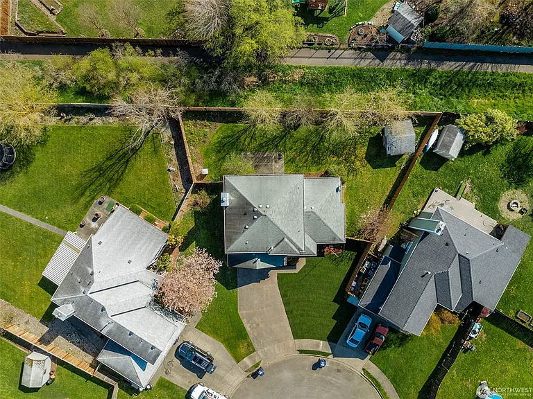 Large Fully Fenced Back Yard w/ Neighborhood Walking Trail through the Back Gate.
