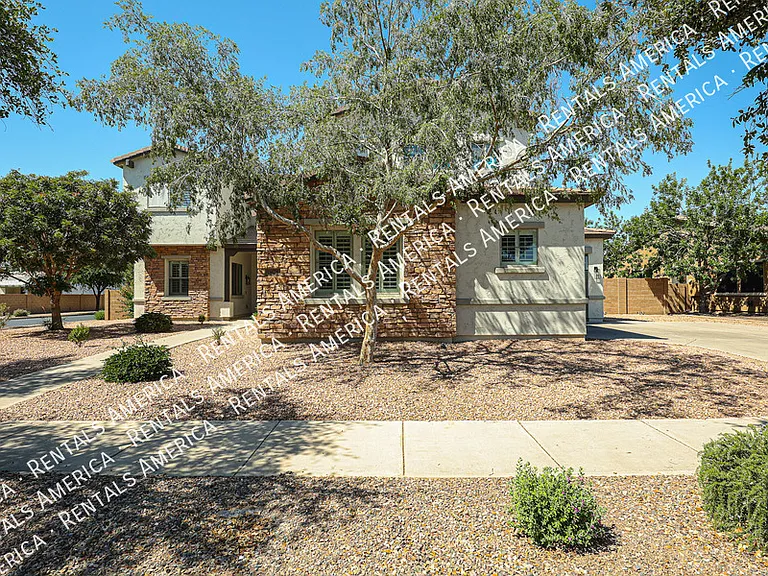 18676 E Braeburn Ln — Photo 6