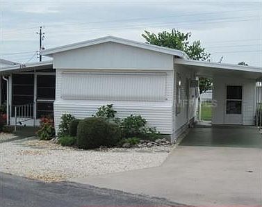 1st image of 226 Outer Dr W