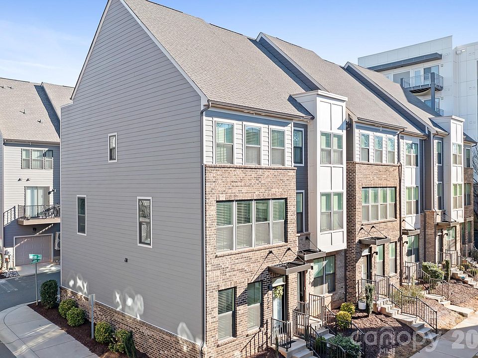 1st image of 1226 Gleason Way