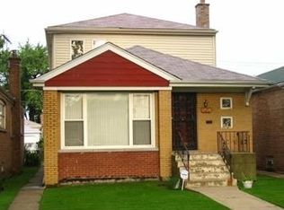 8950 S Crandon Ave, Chicago, IL 60617