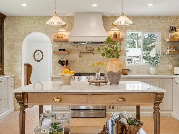 356 N Pennsylvania Ave, Glendora, CA 91741