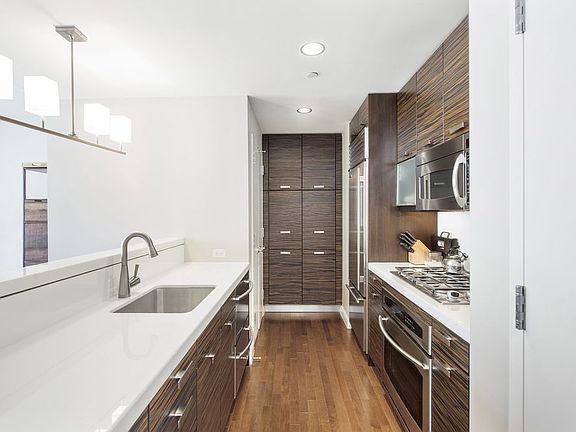 2nd image of 225 E 34th St APT 9K