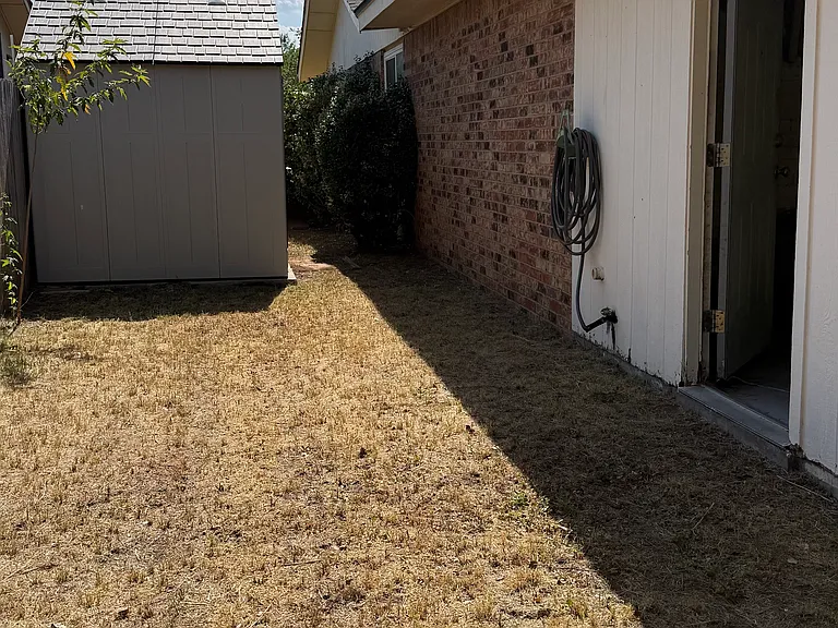 2602 Wydewood Dr — Photo 35