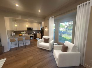 2031 S Rimpau Blvd #1, Los Angeles, CA 90016