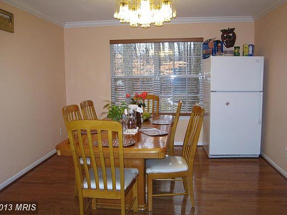 3rd image of 6214 Forest Grove Dr