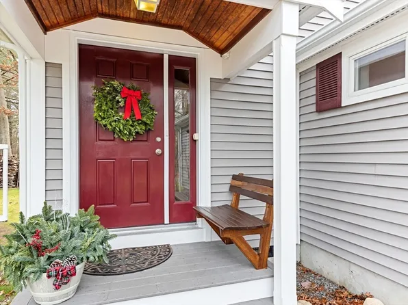 11 Acre Rd, Norton, MA 02766