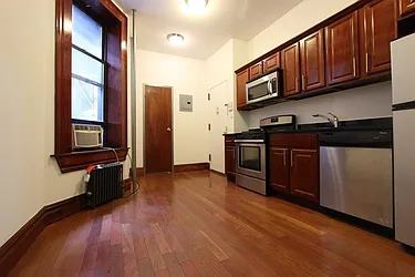 Rented by Dynamik Realty