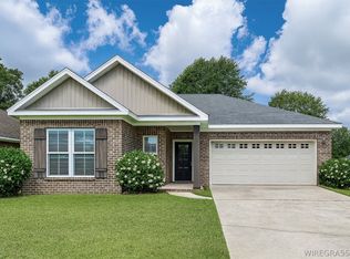 114 Brattleboro Ct, Dothan, AL 36301