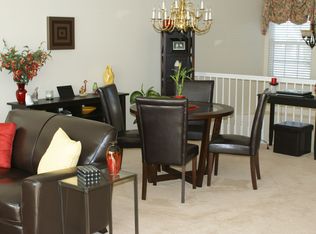 2061 Peach Tree Ln, Algonquin, IL 60102