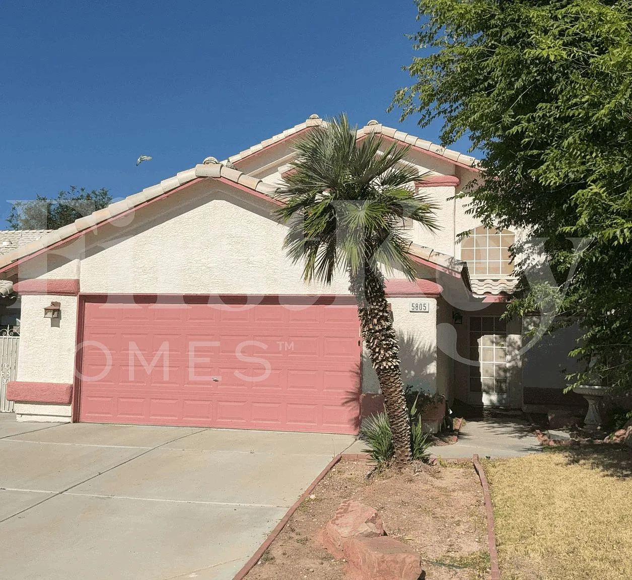 3 bed, 2.5 bath, 2379 sqft, $2,550 — Photo 1