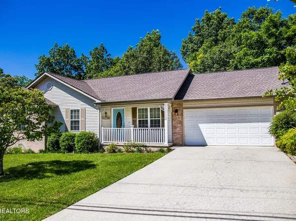 545 Snead Dr, Fairfield Glade, TN 38558