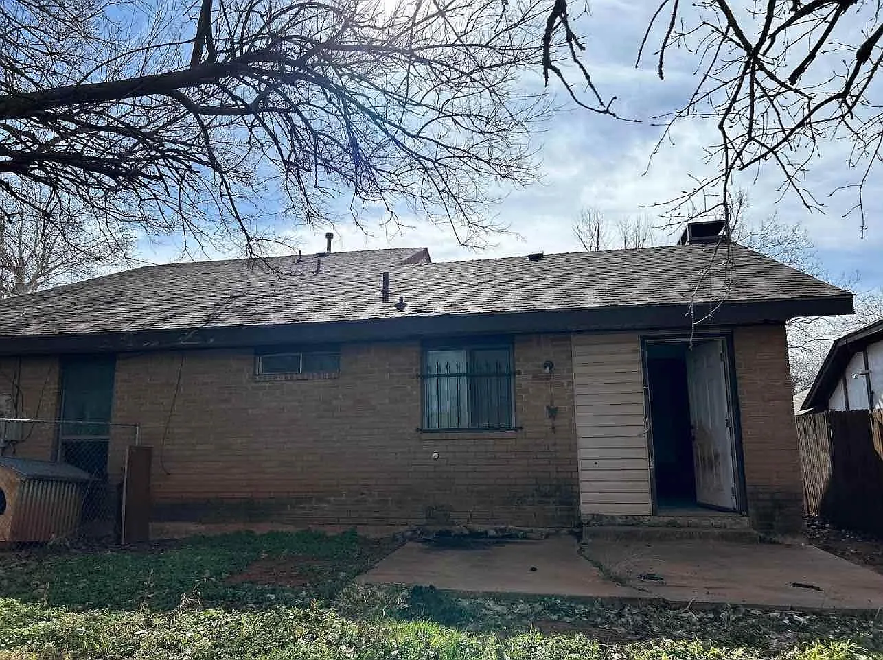3 bed, 1.5 bath, 1769 sqft, $1,500 — Photo 4
