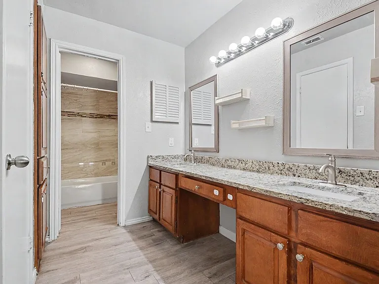 2201 Jackson Cir — Photo 16