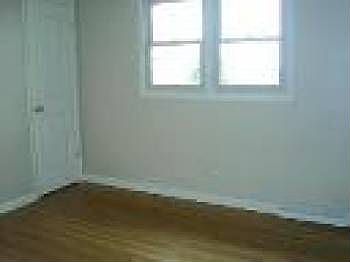 4th image of 9931 Eden Ave