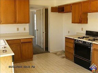 2nd image of 37323 Hampshire St