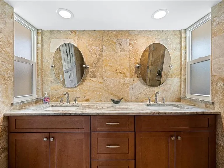 327 Avenida Milano — Photo 38