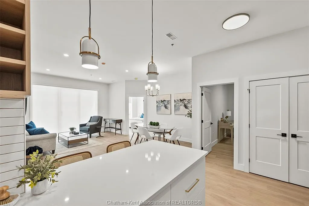 Building Photo - 364 Grand Ave E #310
