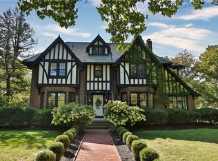 215 Dorchester Rd, Rochester, NY 14610