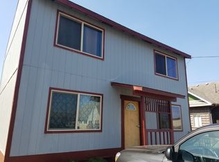 94200 3rd St, Gold Beach, OR 97444