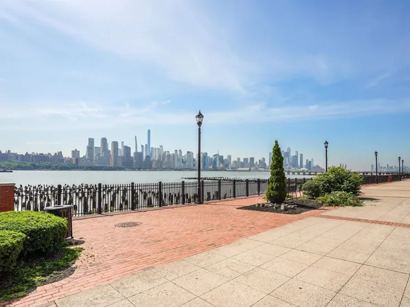 112 Abbie Court image 7 of 42