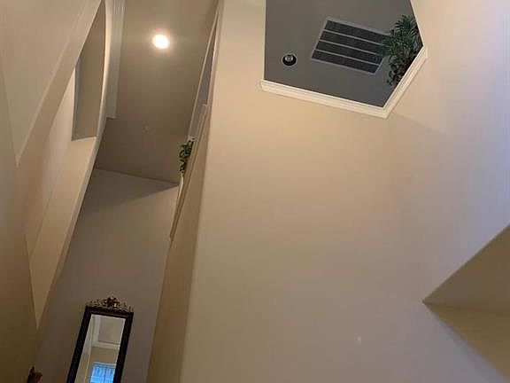 5th image of 6401 Eagle Nest Dr