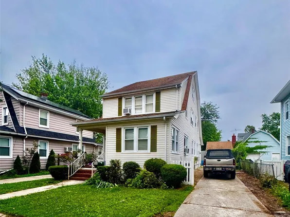 25 Brokaw Avenue, Floral Park, NY 11001