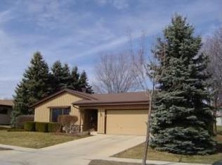 1438 Willow Dr, Port Washington, WI 53074