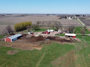 12071 Roberts Ave, Dundee, MN 56131