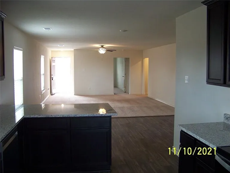 217 Sunnymeade Ln — Photo 2