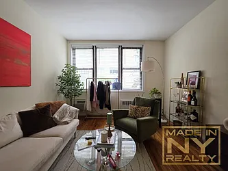 171 East 77th Street, #4C