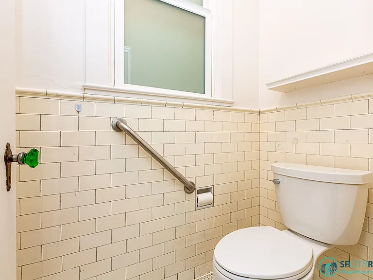 3427 Divisadero St — Photo 15