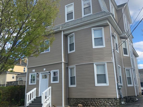 60 Andover St APT 3, Worcester, MA 01606