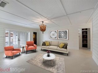7751 NW 6th St, Pembroke Pines, FL 33024